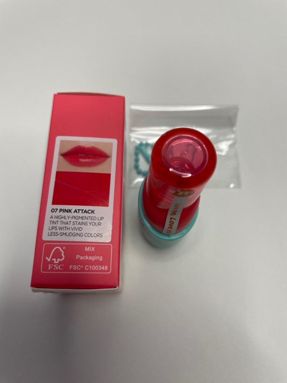 NIB Meme Color Key Ring Water Gel Tint in Red with Teal Holder.  Pink Attack #07 - Picture 2 of 3